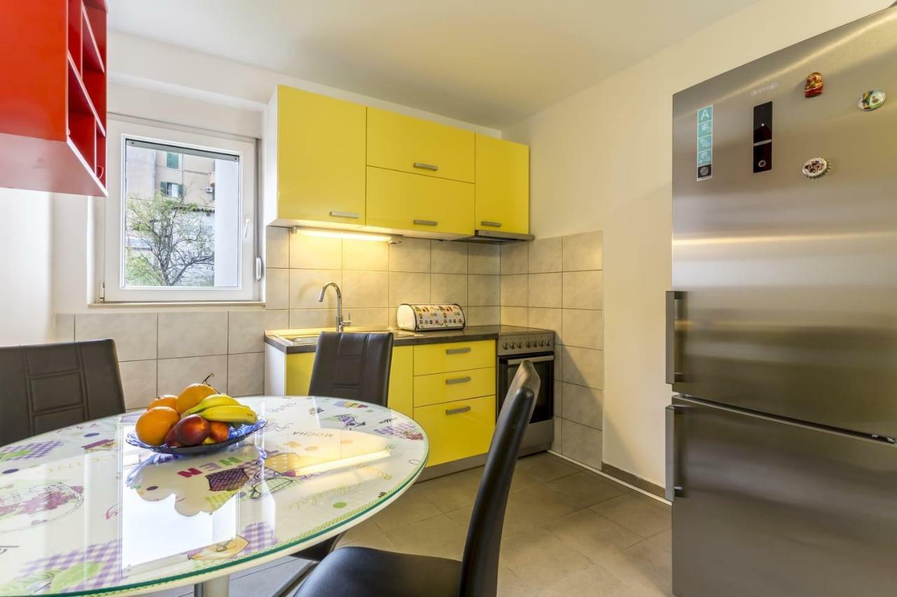 Sweet Escape Apartment Split Bagian luar foto
